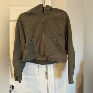 Army green Lululemon scuba size XS/S